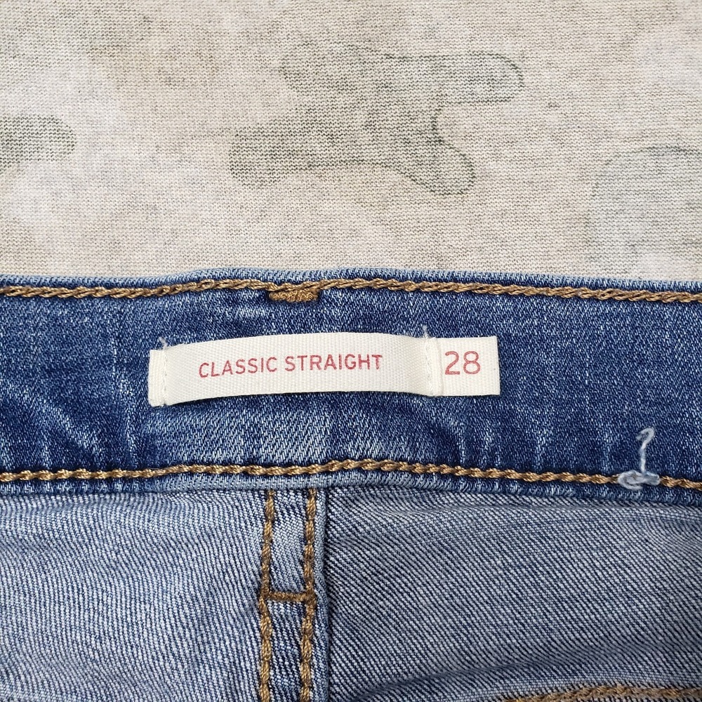 Levi's Jeans Womens 28 Blue Pockets Classic Straight Denim Medium Wash - Picture 6 of 13